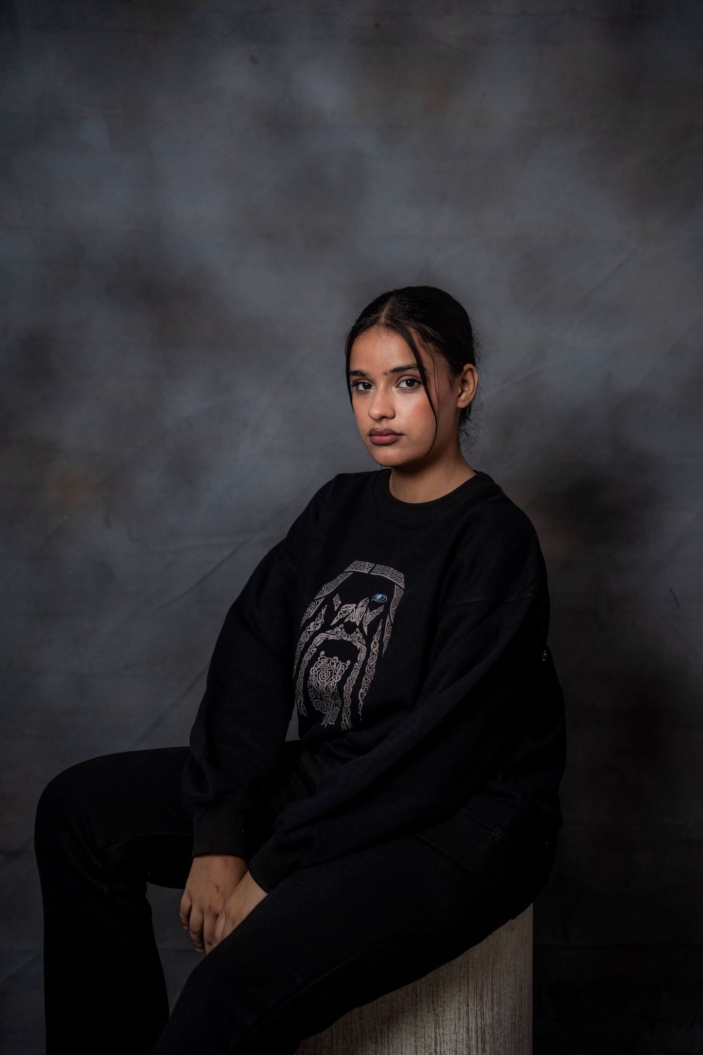 Black Santa Rose Sweat Shirt