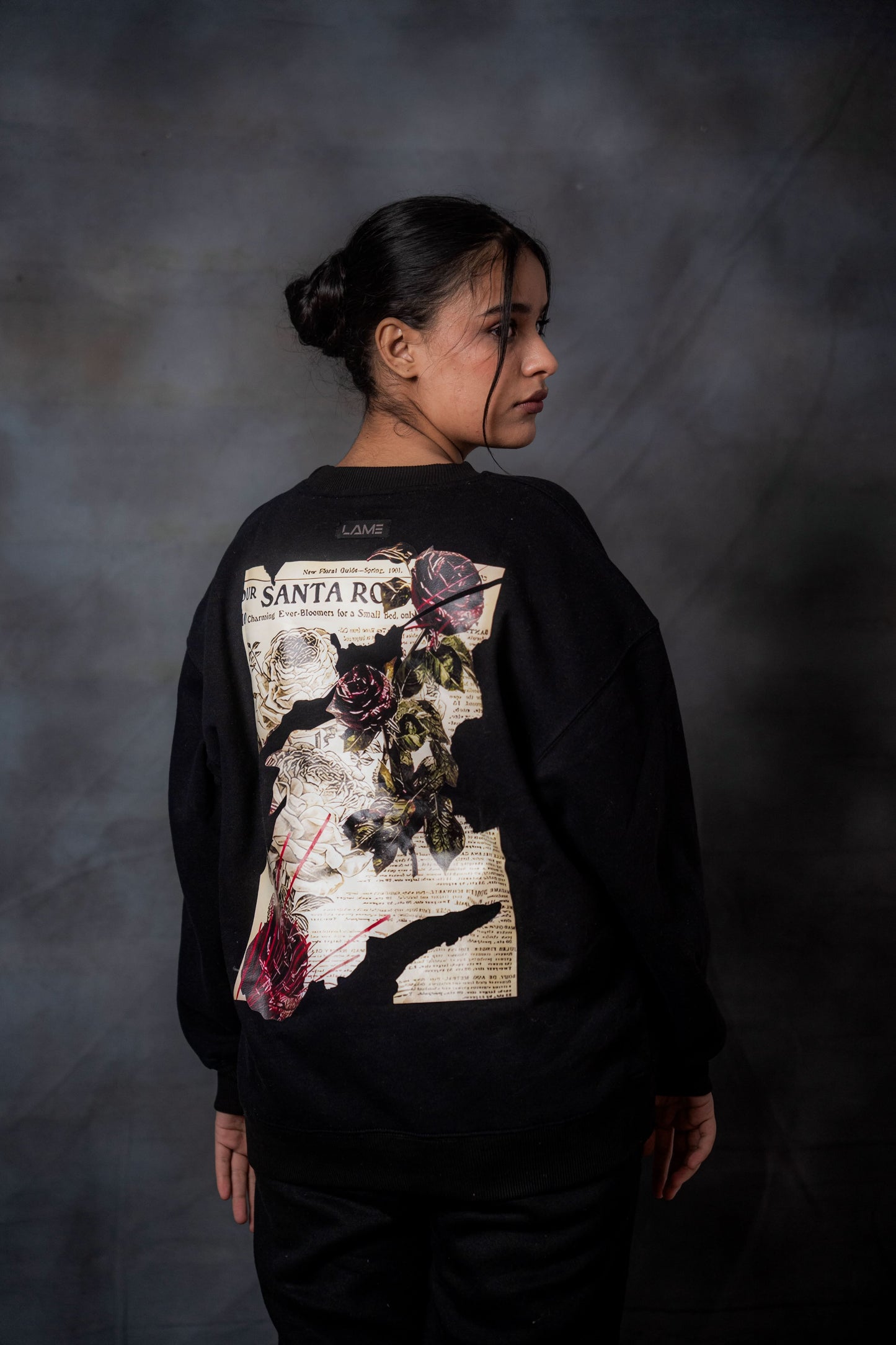 Black Santa Rose Sweat Shirt