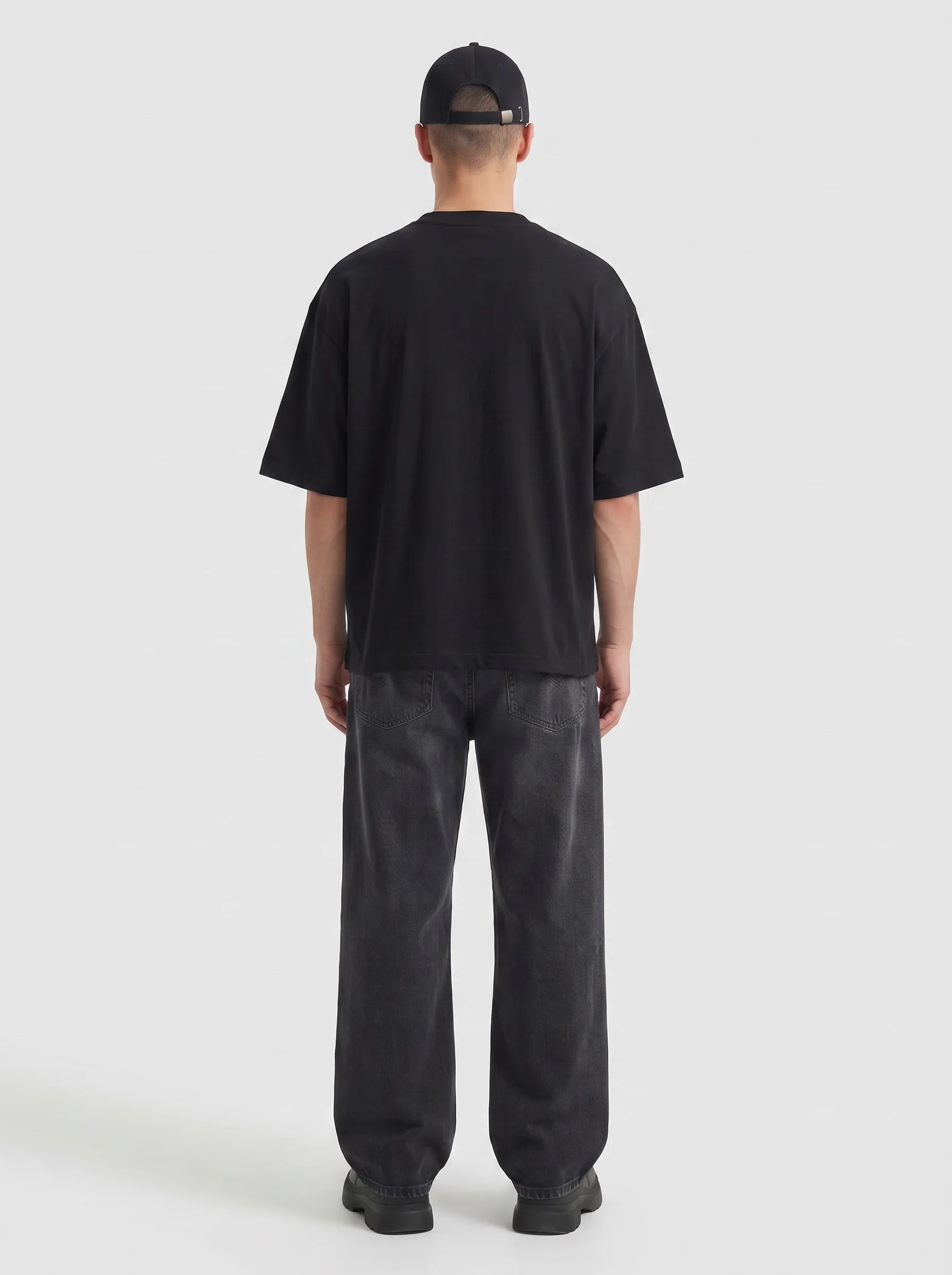 Plain Tee — The Blank Essential Black - Image 3